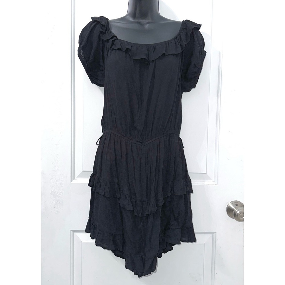 Savanna Jane Black short sleeve romper size Large